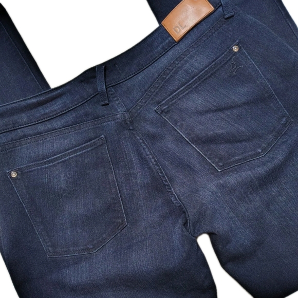 DL1961 Nicky Mid Rise Cigarette Jeans In Wooster Dark Wash Women's 32 Stretch - Picture 10 of 10